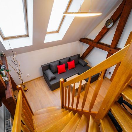 Apartman Ve Vile ออสตราวา ภายนอก รูปภาพ